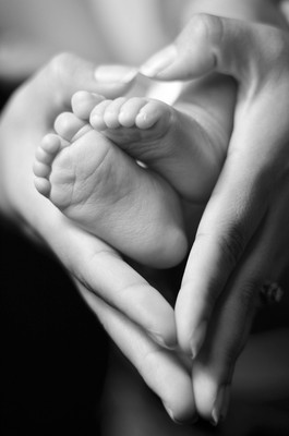 Newborn baby feet