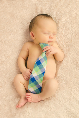 Newborn boy in Tie